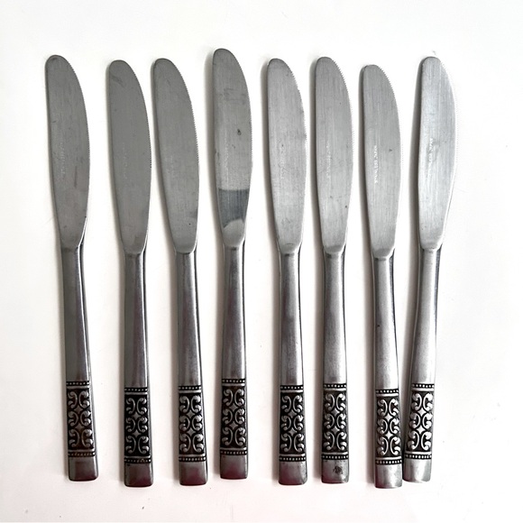 Vintage “Casa Vista” Stainless Knives by Stanley Roberts Made in Japan Set of 8 - Picture 1 of 3